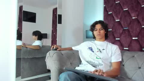 Tony Benedetti online show from March 2026 09:29:02 PM