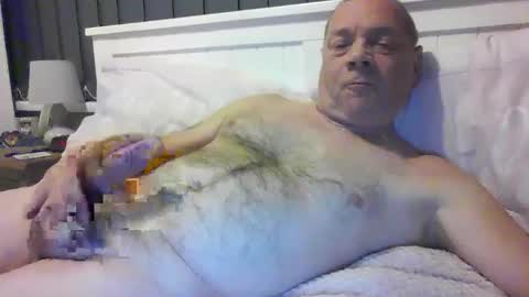 tonygibbson62 online show from December 2024 05:57:02 PM