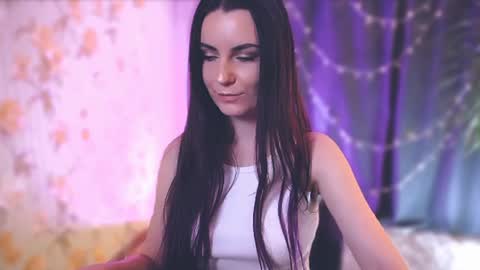 Snapshot of too_beautiful chatting on January 2025 08:26:02 PM Elizabeth online show from January 2025 08:26:02 PM