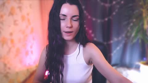 Snapshot of too_beautiful chatting on January 2025 07:38:01 PM Elizabeth online show from January 2025 07:38:01 PM