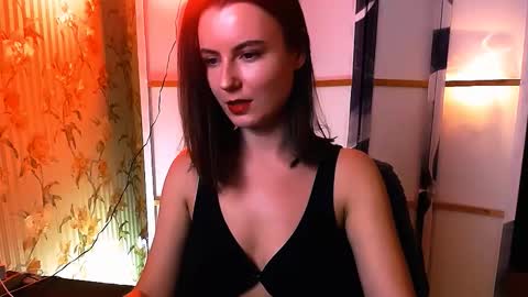 Snapshot of too_beautiful chatting on September 2025 05:13:01 PM Elizabeth online show from September 2025 05:13:01 PM