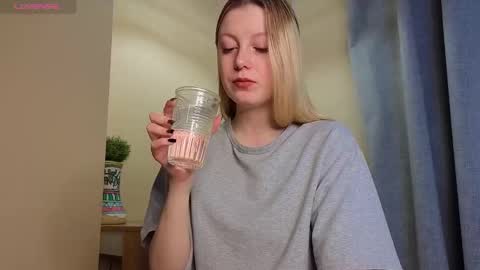 Hey hey Im Megan Pvt open. Im very glad to see you here online show from March 2025 03:08:01 AM