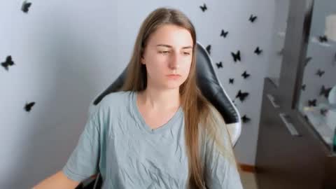 Alisson online show from September 2025 06:40:01 PM