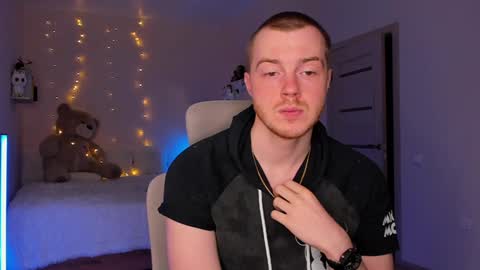 Snapshot of toohornyserj chatting on December 2024 07:59:02 PM toohornyserj online show from December 2024 07:59:02 PM