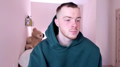 Snapshot of toohornyserj chatting on January 2025 09:09:02 PM toohornyserj online show from January 2025 09:09:02 PM