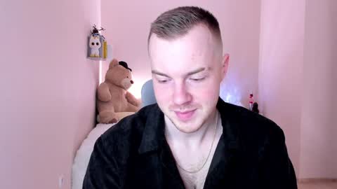 Snapshot of toohornyserj chatting on January 2025 09:50:01 PM toohornyserj online show from January 2025 09:50:01 PM