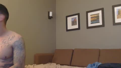 Snapshot of toomuchsmoke chatting on January 2025 02:42:01 AM toomuchsmoke online show from January 2025 02:42:01 AM