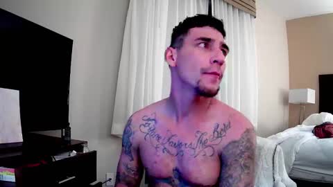 Snapshot of toomuchsmoke chatting on January 2025 08:34:01 AM toomuchsmoke online show from January 2025 08:34:01 AM