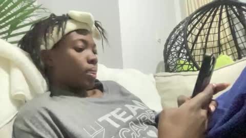 tootie03 online show from November 2025 05:29:02 PM