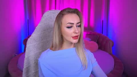 top_grace online show from September 2025 08:45:01 PM