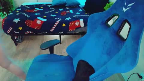 topcranberry online show from February 2026 05:49:02 AM