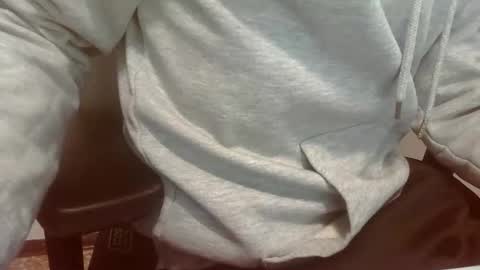 Snapshot of topg84 chatting on December 2025 07:44:01 PM Topg84 online show from December 2025 07:44:01 PM