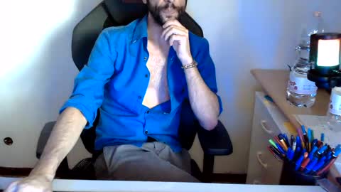 Snapshot of topg84 chatting on July 2026 05:23:02 PM Topg84 online show from July 2026 05:23:02 PM