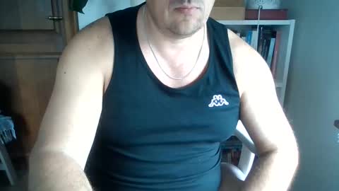 Snapshot of tophunk84 chatting on June 2026 10:52:01 AM tophunk84 online show from June 2026 10:52:01 AM