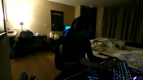 topplesstable18075 online show from December 2024 01:50:01 AM