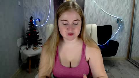 tori_blond online show from January 2025 07:30:01 AM