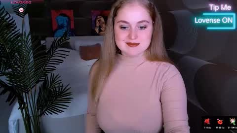 tori_blond online show from November 2025 07:42:02 AM