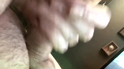 Snapshot of tornne chatting on December 2024 05:12:01 AM tornne online show from December 2024 05:12:01 AM