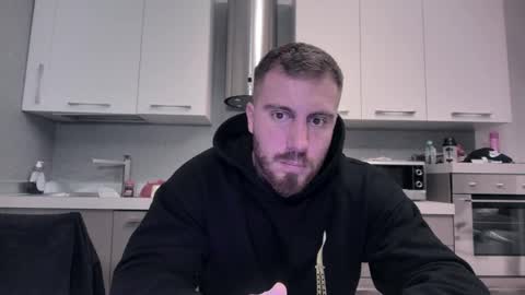 toro_arrapato online show from December 2024 01:25:01 AM