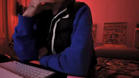 Torosko online show from November 2025 07:48:02 PM