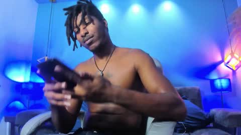 Torybigdick online show from November 2025 07:30:02 PM