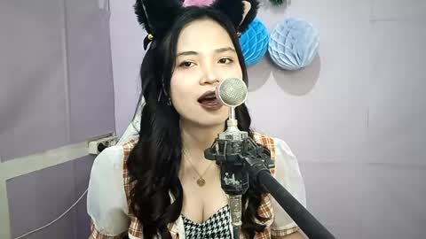 Snapshot of toshikoseaforth chatting on May 2026 09:13:02 AM Emma online show from May 2026 09:13:02 AM