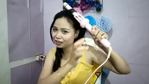 Snapshot of toshikoseaforth chatting on May 2026 01:31:01 PM Emma online show from May 2026 01:31:01 PM