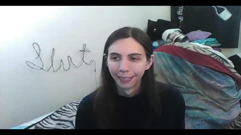 Luna online show from November 2025 03:49:02 AM