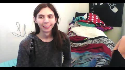 Snapshot of totalfuckingadorable chatting on February 2026 06:19:02 AM Luna online show from February 2026 06:19:02 AM