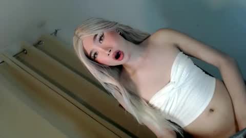 iloveyou AZ online show from March 2026 06:28:02 AM