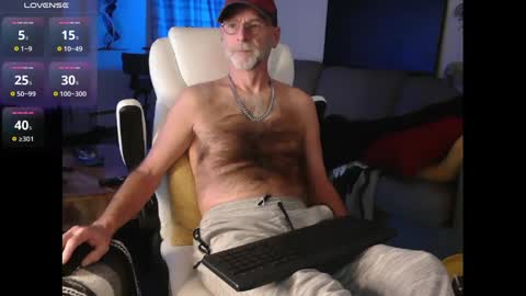 Snapshot of towndude123 chatting on December 2024 02:34:02 AM Town online show from December 2024 02:34:02 AM