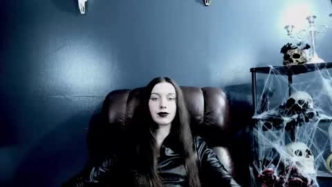 toxicdomme online show from March 2026 06:47:01 PM