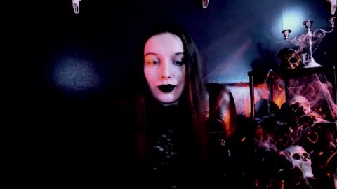 toxicdomme online show from March 2026 06:12:01 PM