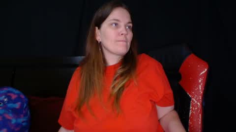 Snapshot of toxiclilly chatting on April 2026 03:11:01 PM Lilly Miss Mistress Goddess Maam Queen Boss online show from April 2026 03:11:01 PM