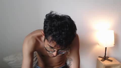 Snapshot of toy_sweet chatting on July 2026 06:03:01 PM Xander online show from July 2026 06:03:01 PM