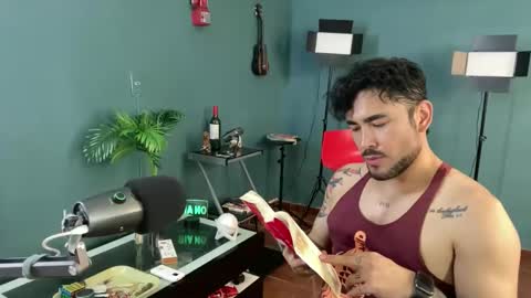 Snapshot of toyboy_007 chatting on April 2026 10:25:02 PM The Sexologist Man online show from April 2026 10:25:02 PM