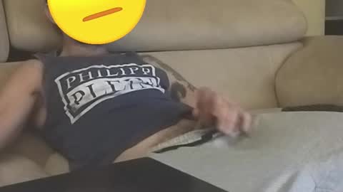 Snapshot of toyboylee chatting on December 2025 12:15:02 AM toyboylee online show from December 2025 12:15:02 AM