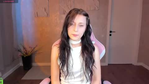 Snapshot of tracey_gill chatting on May 2026 09:27:02 AM tracey_gill online show from May 2026 09:27:02 AM