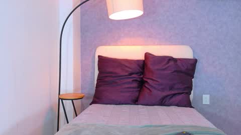 tracielowe_w online show from February 2026 07:40:01 PM