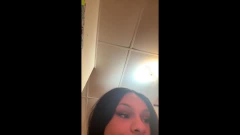 Snapshot of tracy227 chatting on October 2025 08:33:02 AM tracy227 online show from October 2025 08:33:02 AM