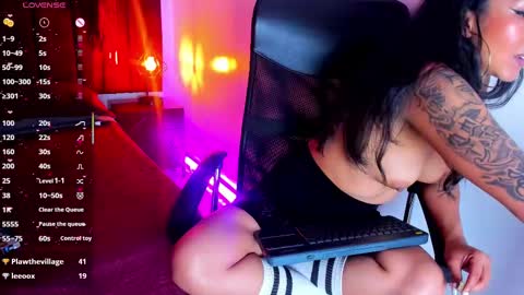 tracy online show from February 2025 08:12:02 AM