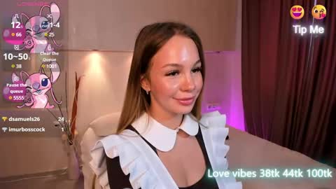 Snapshot of tracy_tay1or chatting on March 2025 03:35:02 AM Tracy GMT2 Mon 3 AM - 4 PM Tue 3 AM - 4 PM Wed 3 AM - 4 PM Thur 3 AM - 4 PM Fri 3 AM - 4 PM online show from March 2025 03:35:02 AM