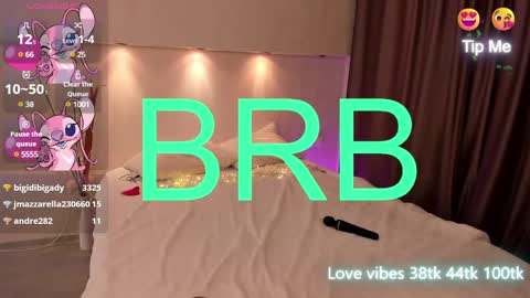 Snapshot of tracy_tay1or chatting on March 2025 10:52:02 AM Tracy GMT2 Mon 3 AM - 4 PM Tue 3 AM - 4 PM Wed 3 AM - 4 PM Thur 3 AM - 4 PM Fri 3 AM - 4 PM online show from March 2025 10:52:02 AM