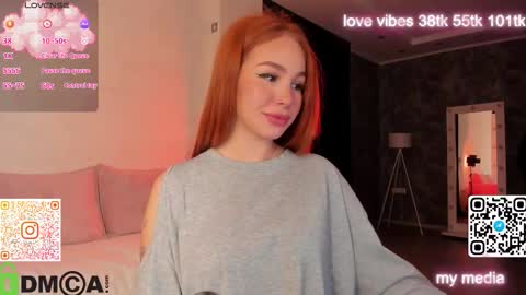 Snapshot of tracy_tay1or chatting on October 2025 01:03:02 AM Tracy GMT2 Mon 3 AM - 4 PM Tue 3 AM - 4 PM Wed 3 AM - 4 PM Thur 3 AM - 4 PM Fri 3 AM - 4 PM online show from October 2025 01:03:02 AM