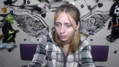 Snapshot of tracyleebb chatting on November 2025 02:39:01 PM TracyLeeBB online show from November 2025 02:39:01 PM