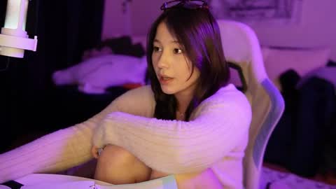 Ariana and Erik online show from September 2025 05:36:02 PM