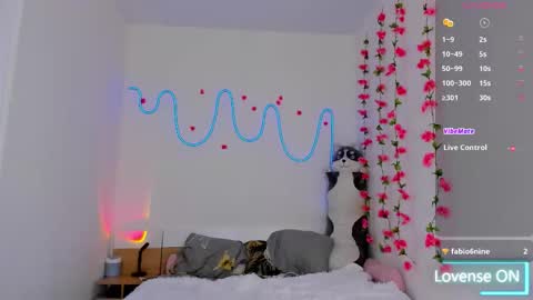 Ariana and Erik online show from October 2025 12:02:02 PM