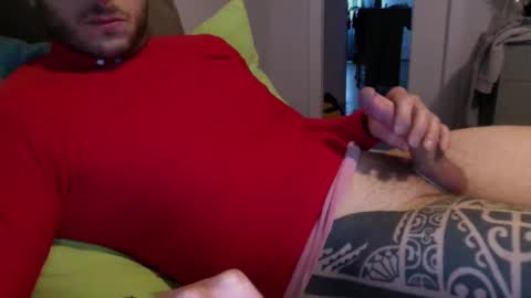 Snapshot of tramaund chatting on February 2025 03:42:02 PM tramaund online show from February 2025 03:42:02 PM