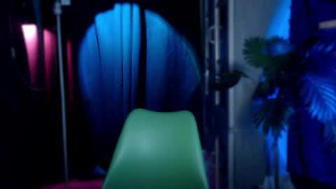 Snapshot of trans_nikka_ chatting on May 2026 02:47:02 PM Emerald online show from May 2026 02:47:02 PM