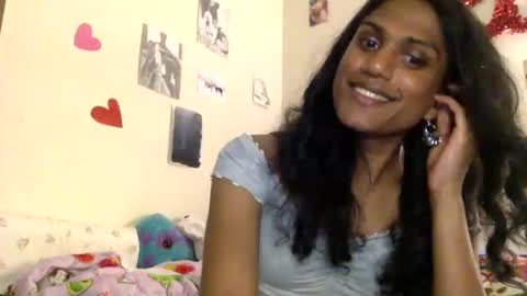 Snapshot of transamoure chatting on May 2026 05:02:02 AM transamoure online show from May 2026 05:02:02 AM
